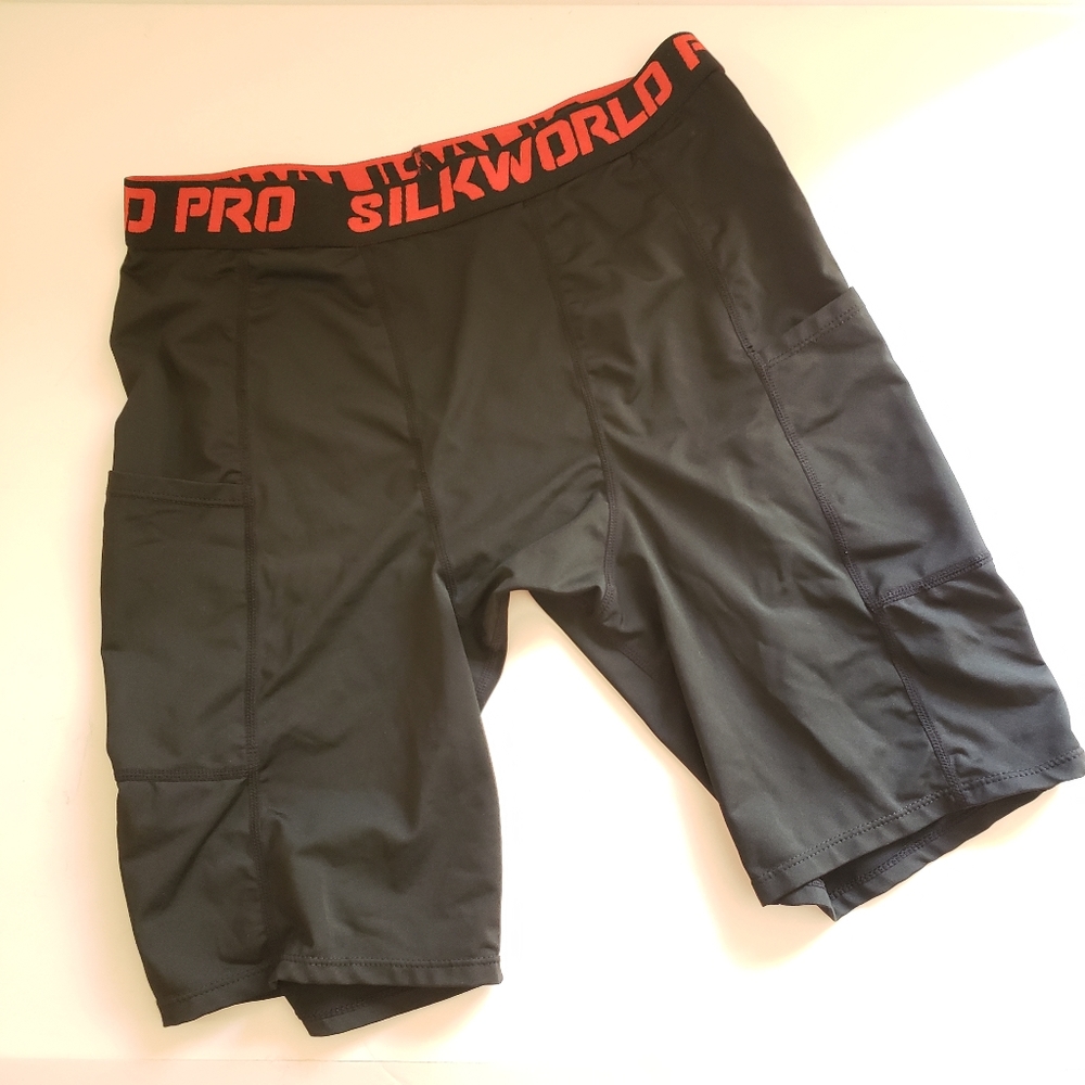 Silkworld women's black biker shorts with pockets